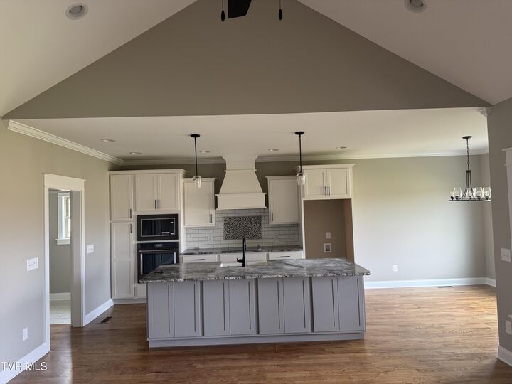 Property Photo:  1424 Cabot Cove  TN 37659 