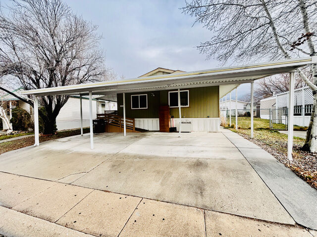 Property Photo:  11313 S 265 E  UT 84070 