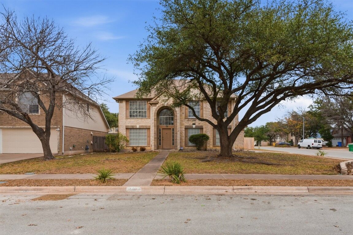 Property Photo:  3900 Lemos Drive  TX 78728 