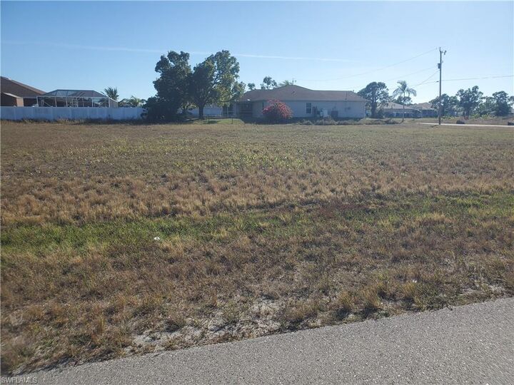 Property Photo:  4317 NW 36th Pl  FL 33993 