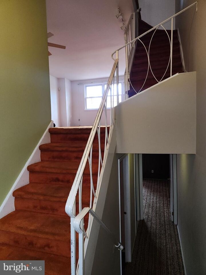 Property Photo:  6758 Emlen Street 14  PA 19119 