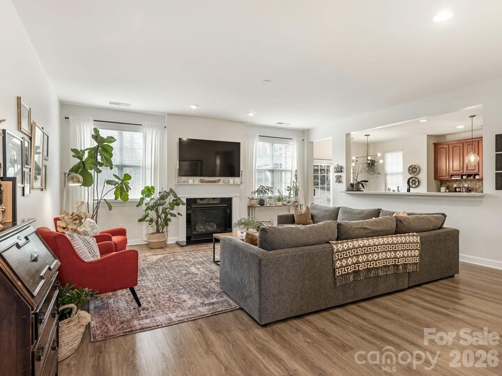 Property Photo:  6617 Walton Hall Court  NC 28173 