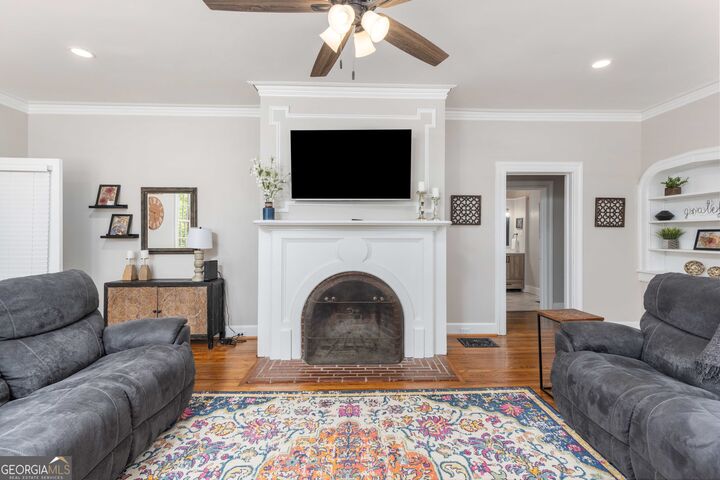 Property Photo:  2016 Poplar Drive  GA 31906 