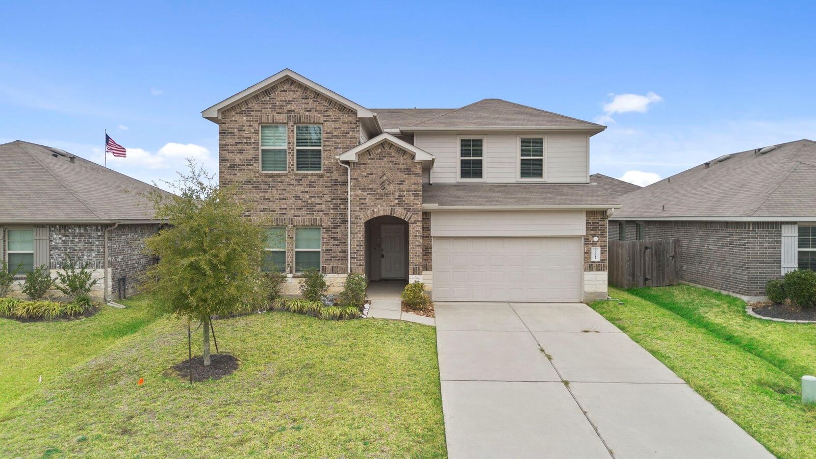 Property Photo: 20811 Olive Leaf Street TX 77357