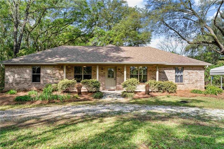 Property Photo:  10407 Lala Road  AL 36526 