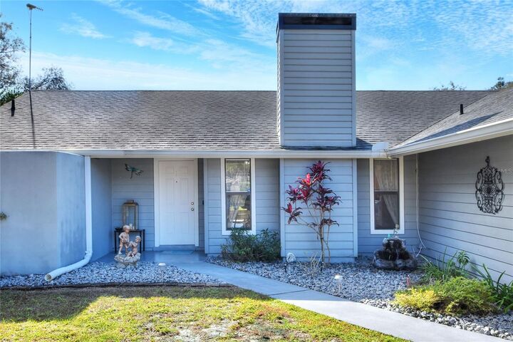 Property Photo:  3550 Silver Oak Court  FL 33898 