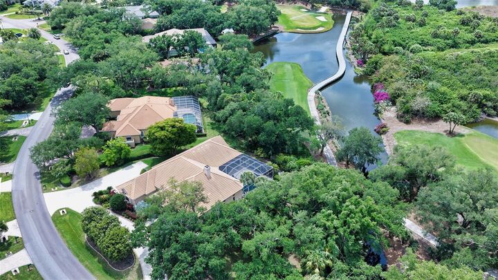 Property Photo:  362 Macewen Drive  FL 34229 