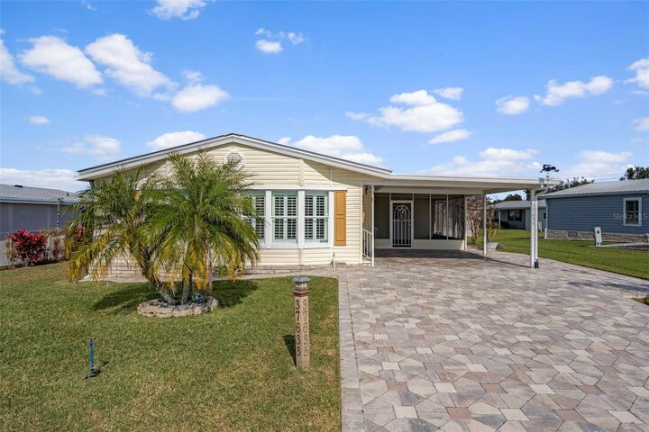 Property Photo:  37635 Gill Avenue  FL 33541 