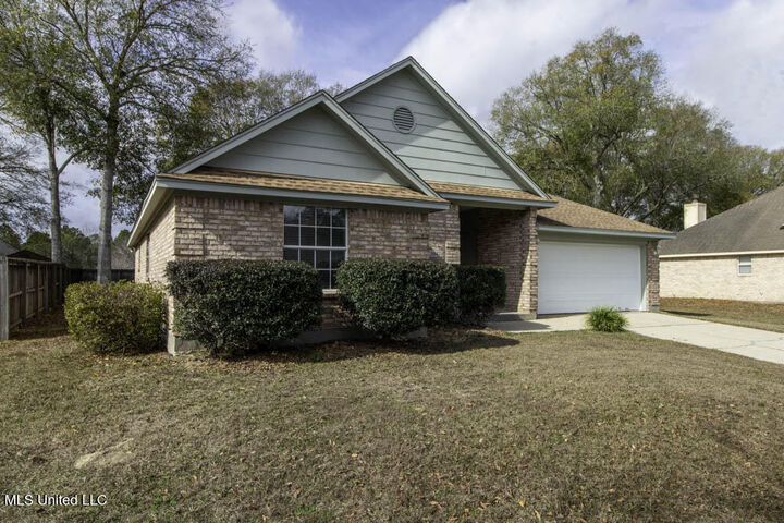 Property Photo: 13647 Tara Hills Circle MS 39503