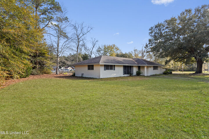 Property Photo: 2265 Popps Ferry MS 39532