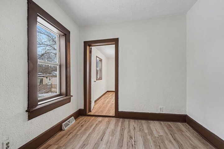 Property Photo: 3120 Woodlawn Street MI 49120