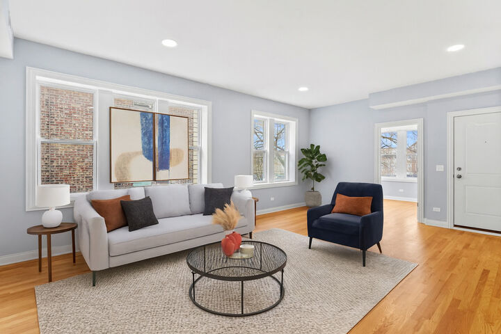 Property Photo:  1529 S Komensky Avenue 2  IL 60623 