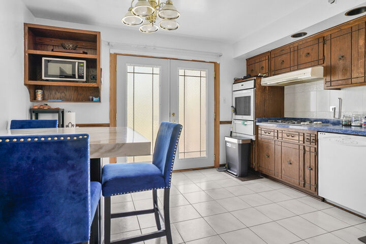 Property Photo:  7712 Sequoia Court  IL 60462 