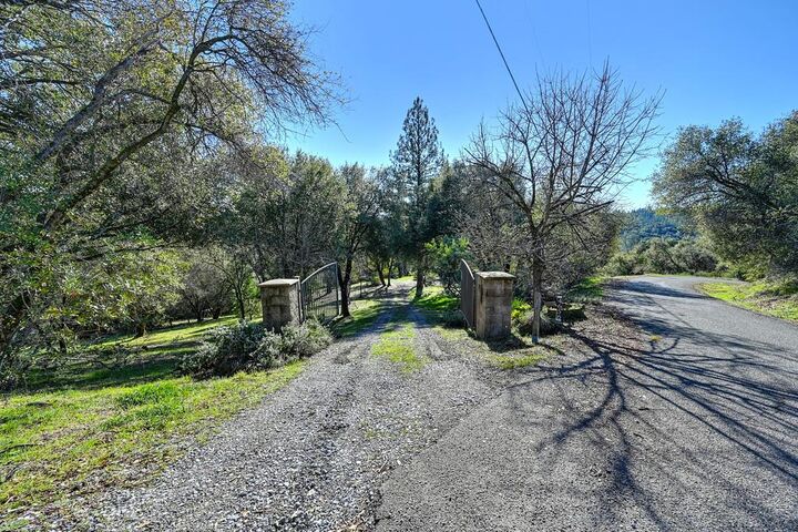 Property Photo:  4656 Cosumnes View Trail  CA 95667 
