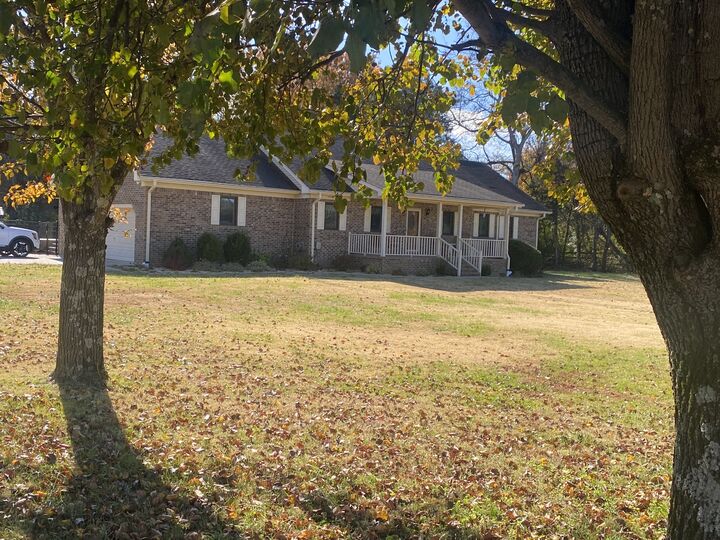 Property Photo:  2537 York Rd  TN 37135 