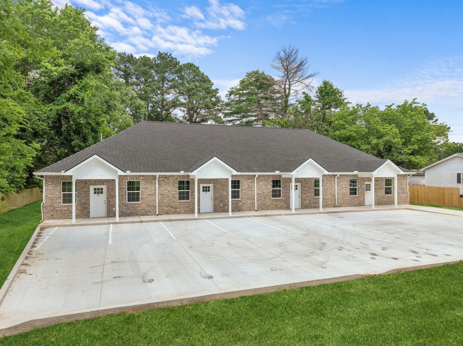 Property Photo:  115 Freeman St A  TN 37388 