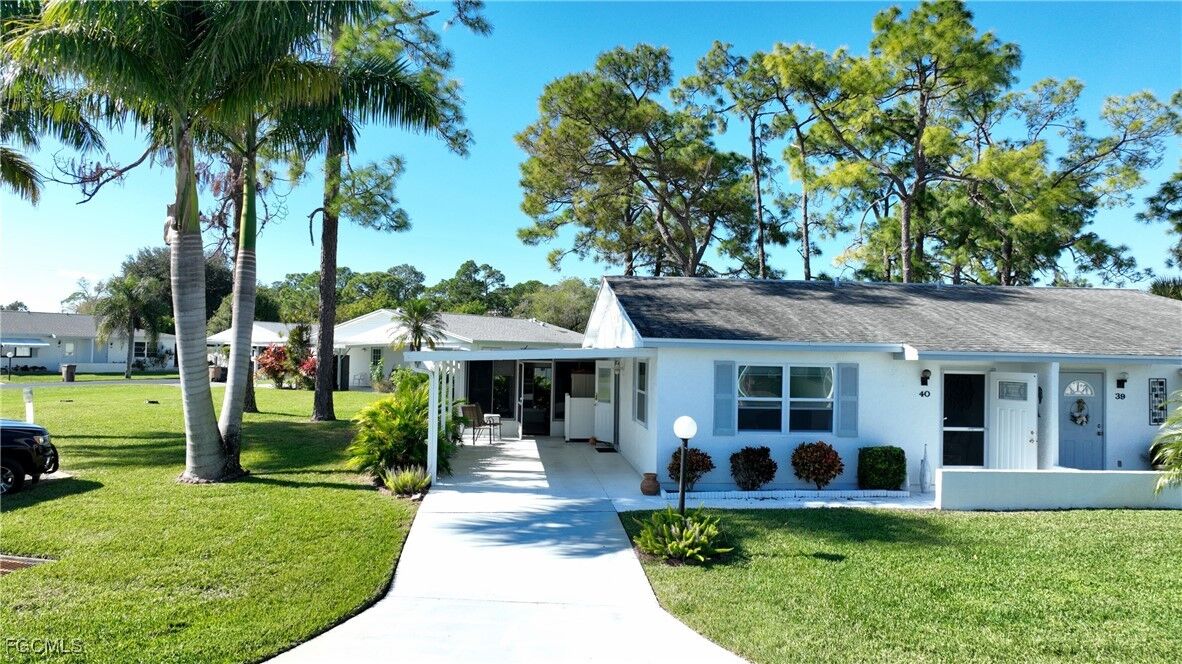 Property Photo:  40 Heath Aster Lane  FL 33936 