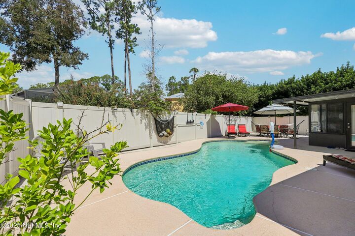 Property Photo:  1608 Dockside Drive  FL 32003 