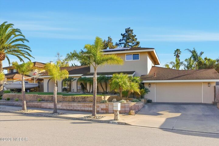 Property Photo:  1044 Cinnabar Court  CA 93455 
