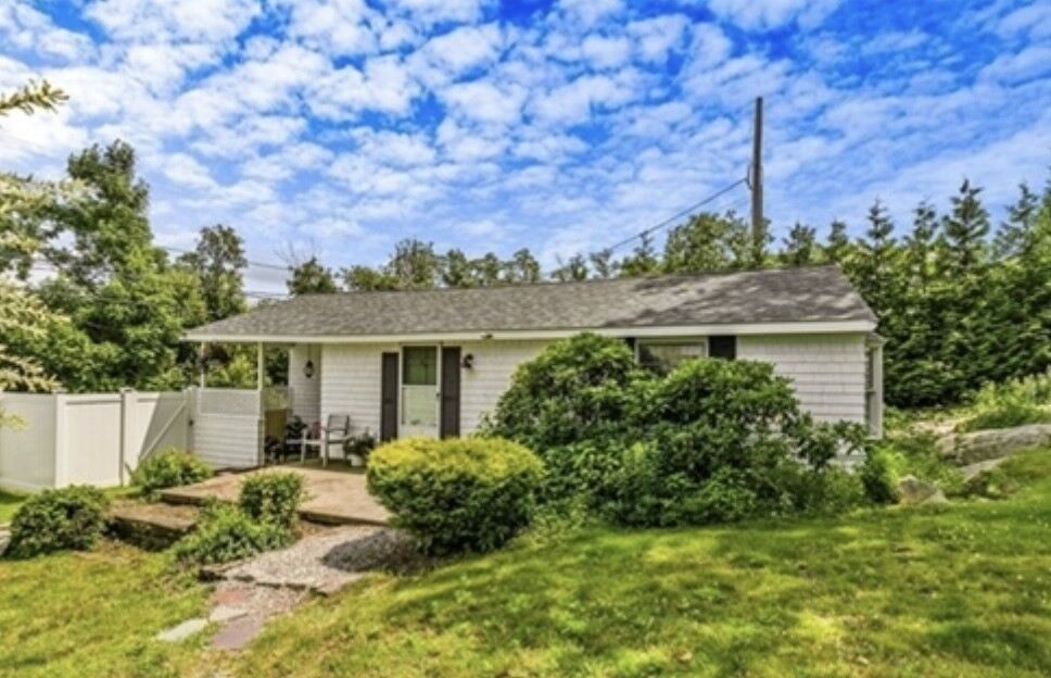 Property Photo:  92 Atlantic - Cottage  MA 02025 
