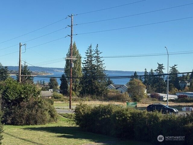 Property Photo:  915 SW Kimball Drive B3  WA 98277 