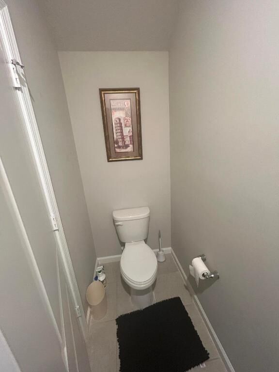 Property Photo:  5630 N Enclave Drive  FL 33407 