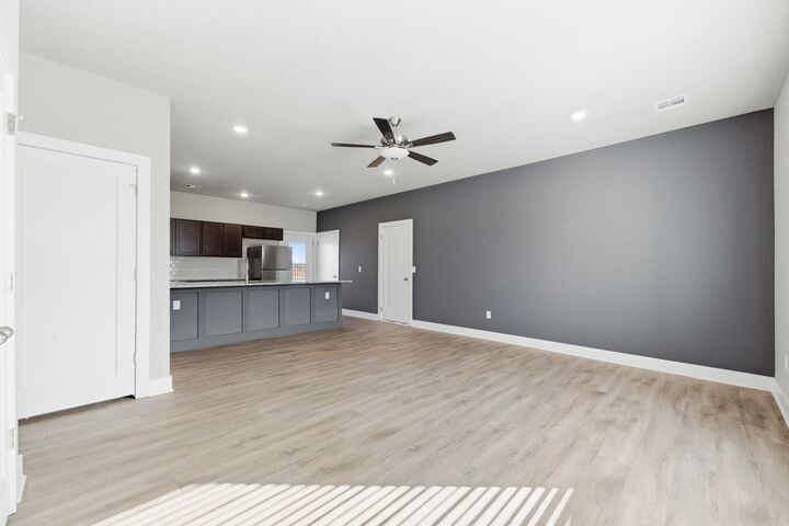 Property Photo:  809 S Jay  KS 67147-8948 