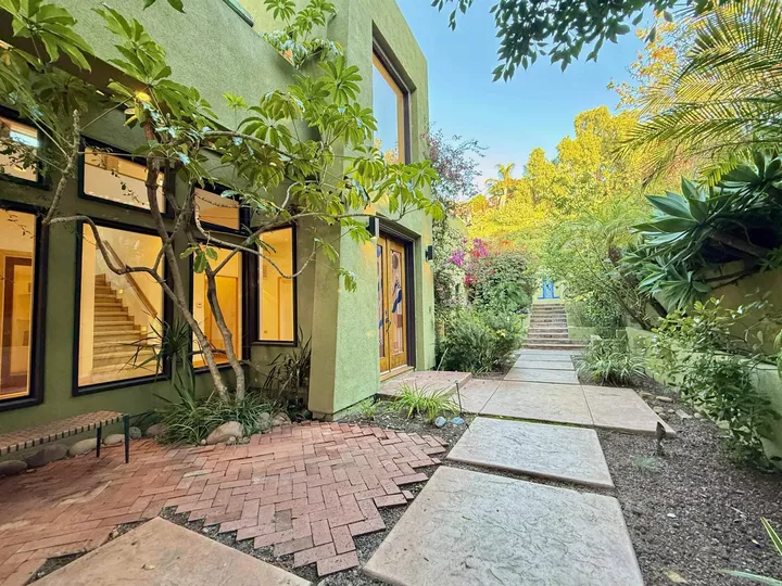 Property Photo:  3566 Albatross St  CA 92103 