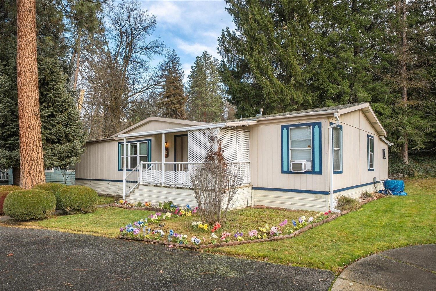 Property Photo: 3231 W Boone Ave #503 WA 99201