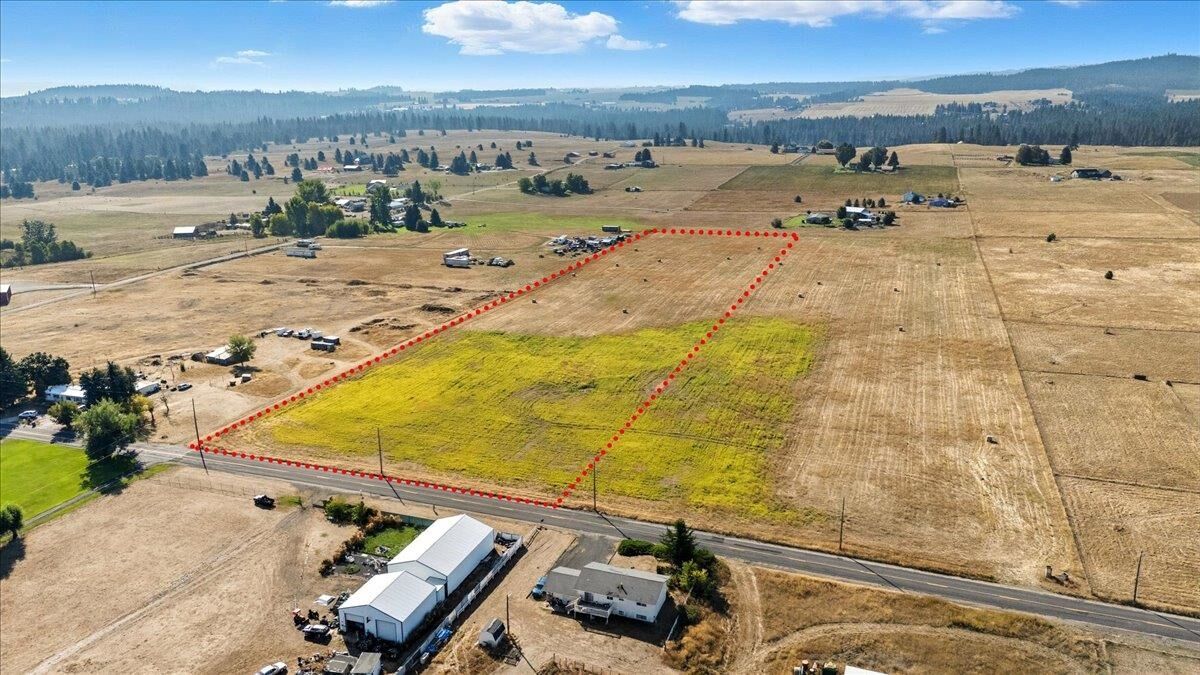 Property Photo: 00 W Staley Rd WA 99006