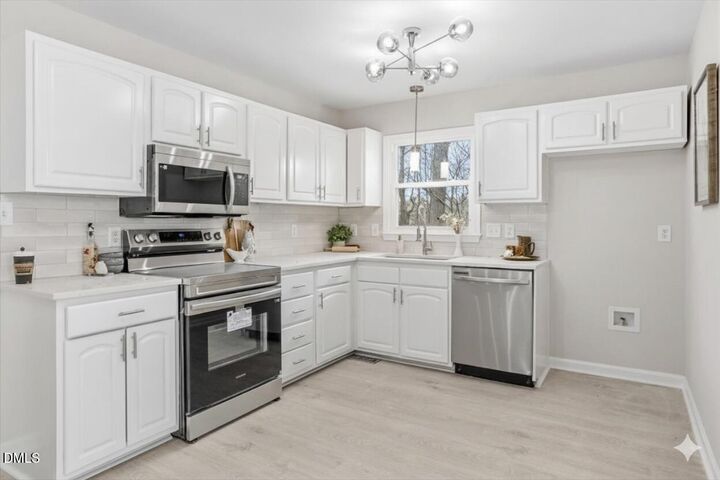 Property Photo: 3457 Hope Valley Road NC 27707