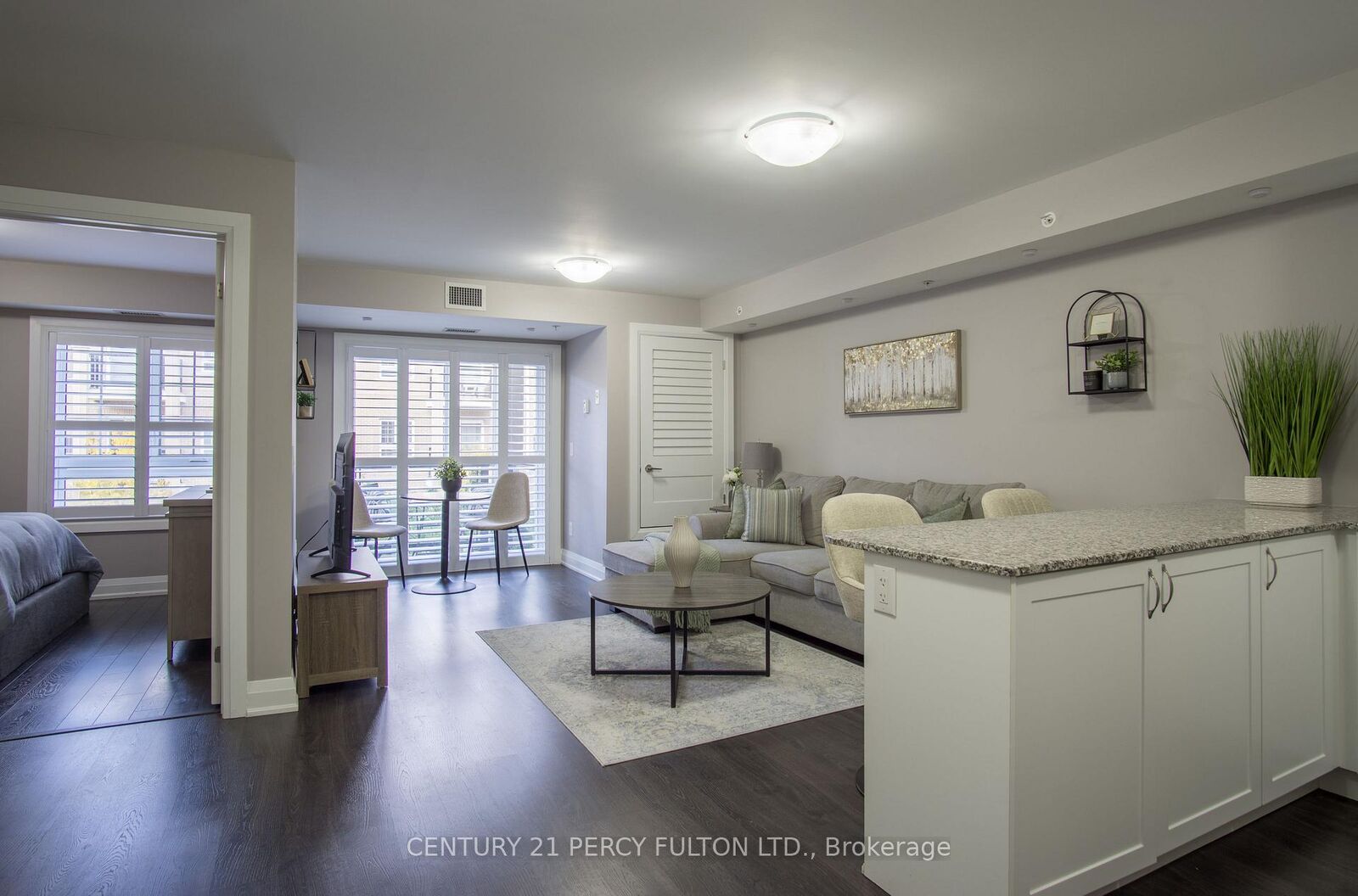 Photo de la propriété:  481 Rupert Avenue 201  ON L4A 1Y7 