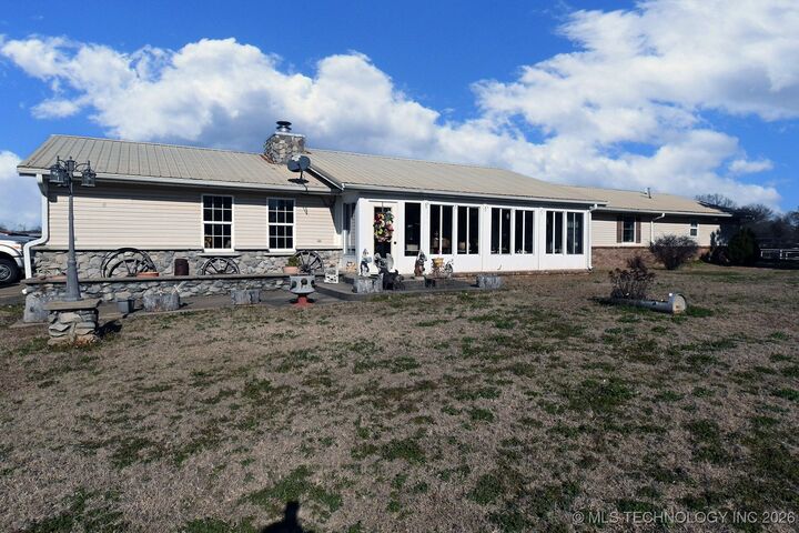 Property Photo: 105935 S 4665 Road OK 74955
