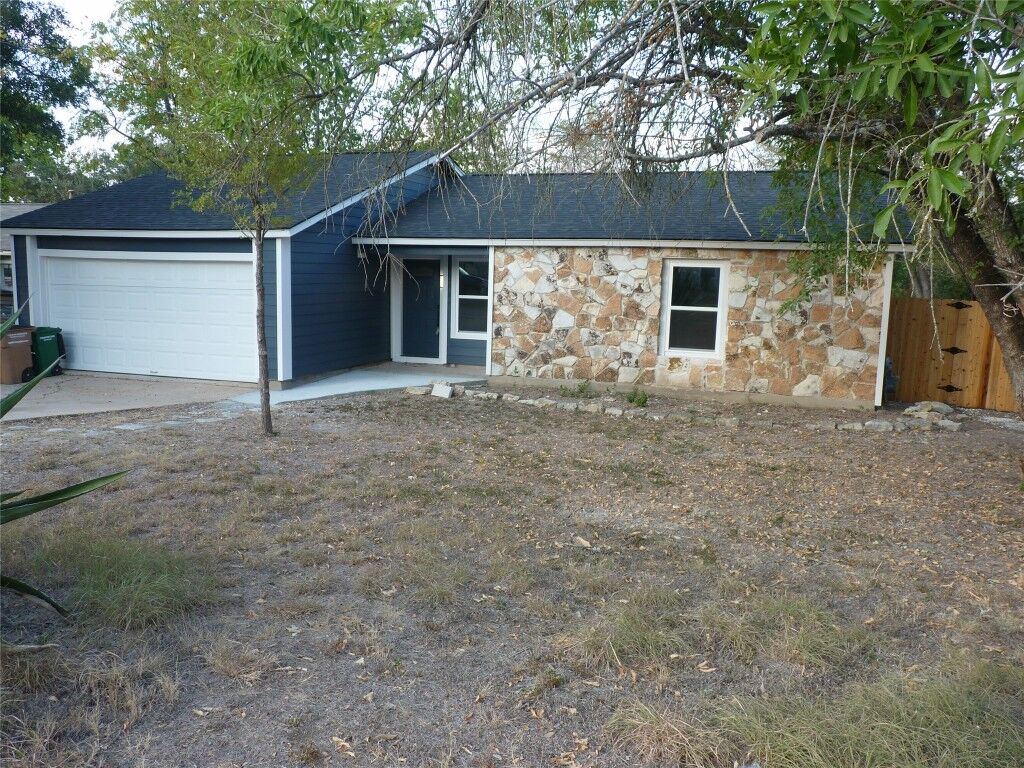Property Photo:  3100 Barnsley Drive  TX 78745 