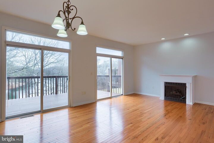 Property Photo:  1049 Wooded Pond Drive  PA 17111 