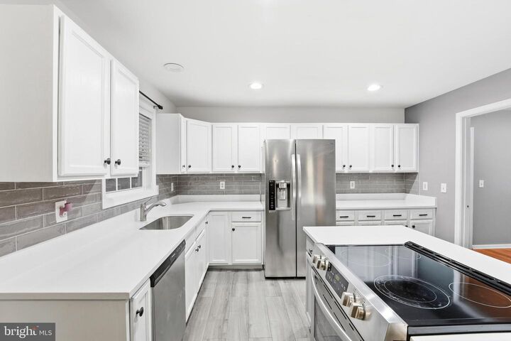 Property Photo:  7221 Crockett Avenue  VA 22733 