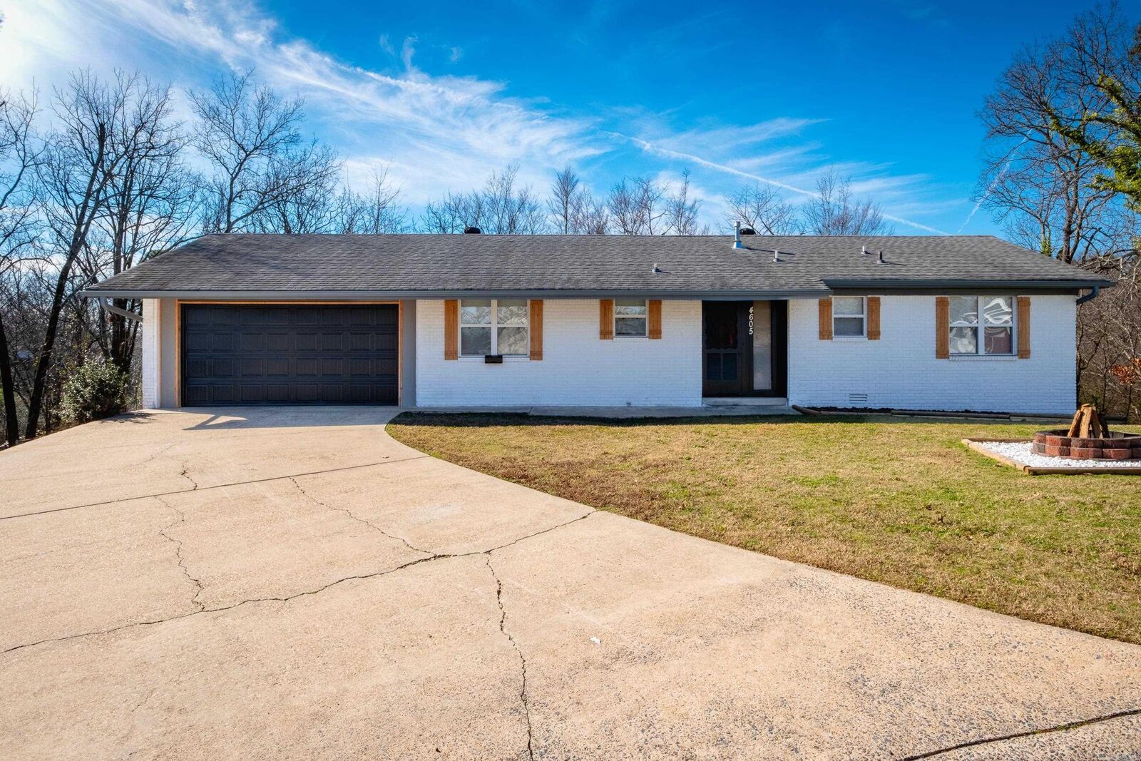 Property Photo:  4605 N Cedar  AR 72116 