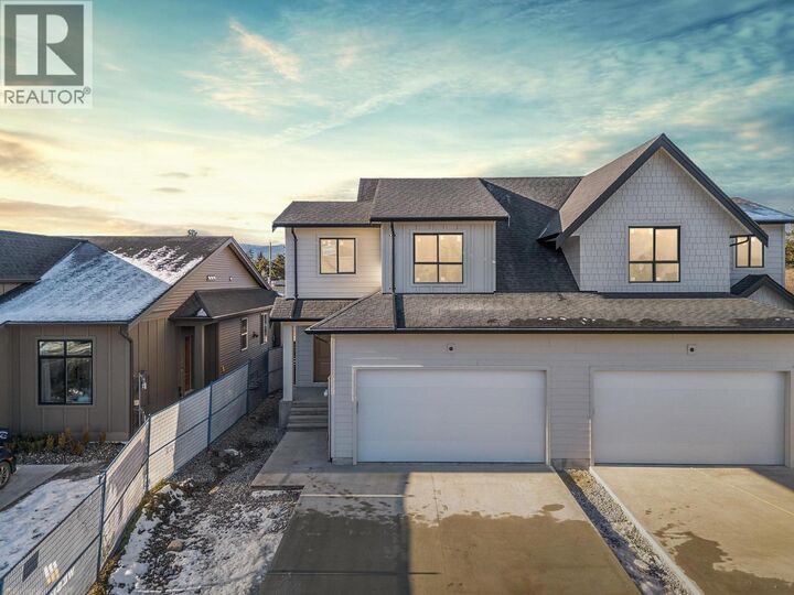 Property Photo:  2455 Bradley Drive 101  BC V4Y 0Y4 