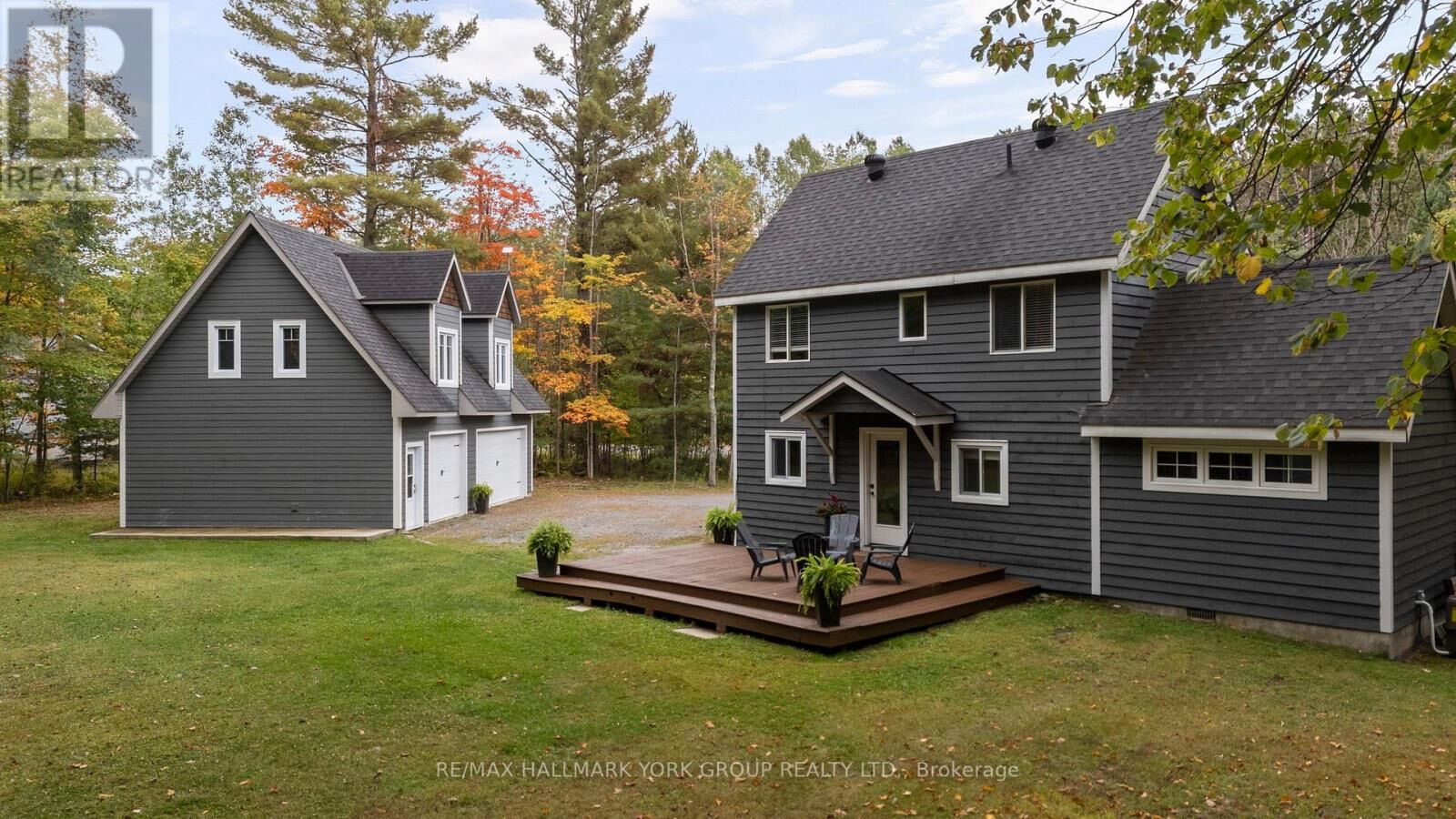 Property Photo:  1628 Muskoka Road North  ON P1P 1R5 