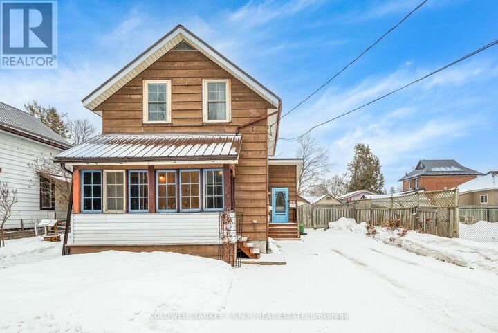 Property Photo:  98 St Paul Street  ON K9V 1S8 