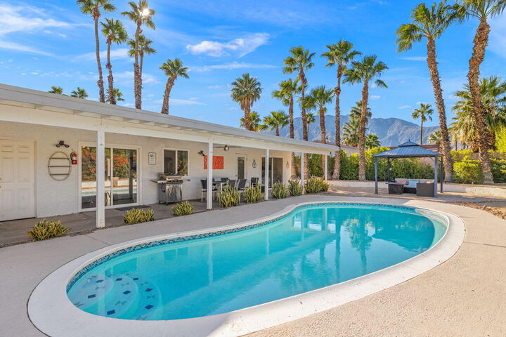 Property Photo:  2304 E Bellamy Road  CA 92262 