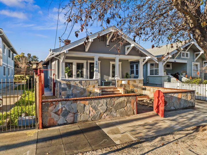 Property Photo: 2911 Viola Street CA 94619