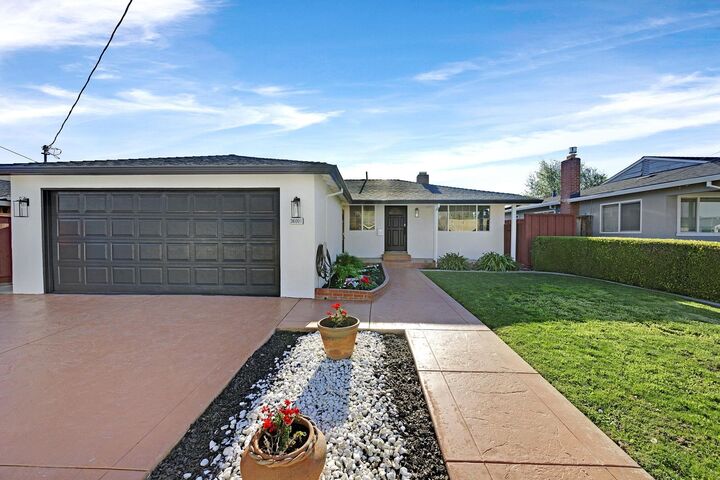 Property Photo:  36001 Cabrillo Dr  CA 94536 