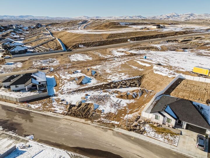 Property Photo:  2667 Mesquite Way  NV 89801 