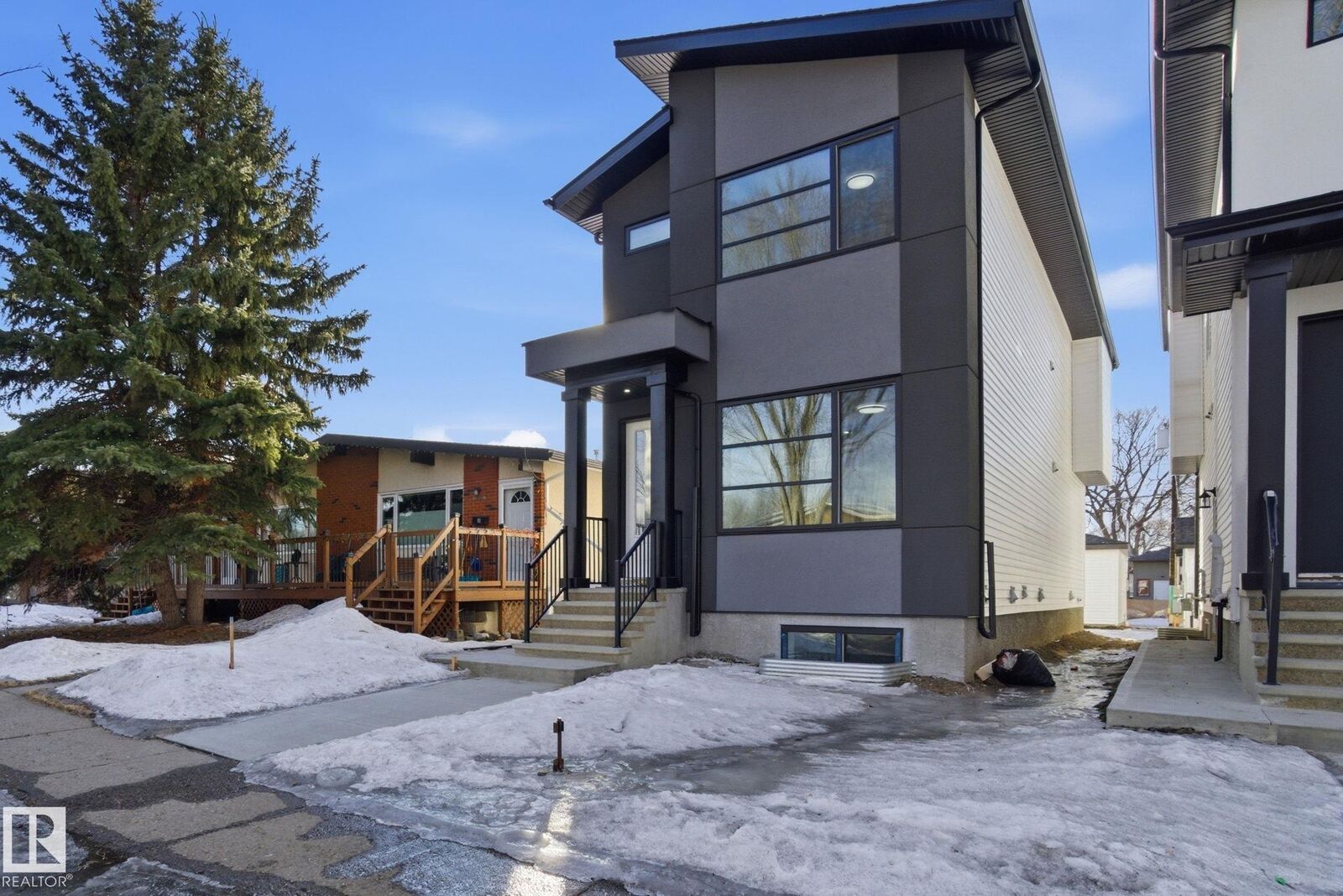 Property Photo: 10124 82 Street NW AB T6A 3M2