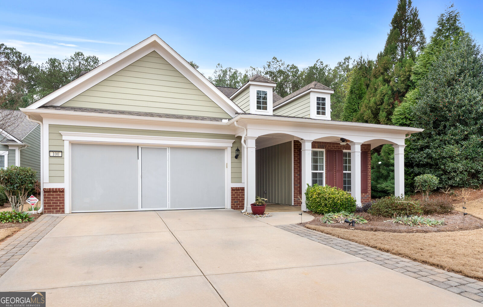 Property Photo:  100 Crape Myrtle Drive  GA 30223 