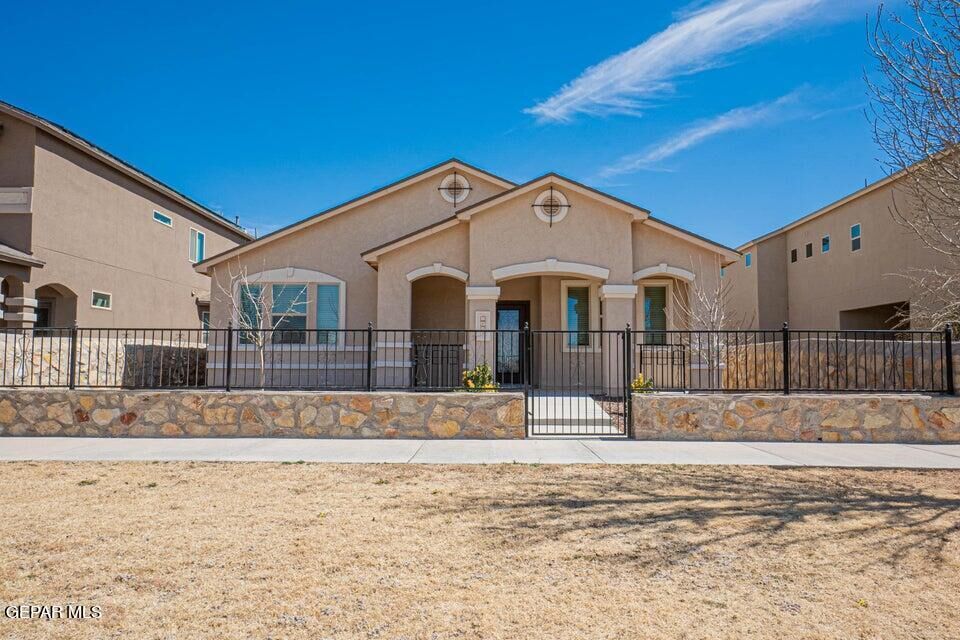 Property Photo: 4828 Ruben Soto Drive TX 79938