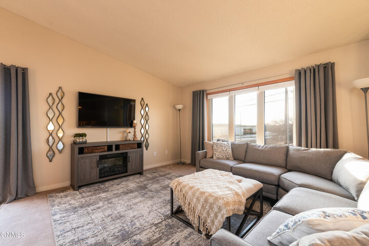 Property Photo:  3422 Rosser Avenue  ND 58501 