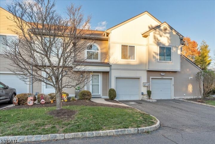 Property Photo:  1906 Park Place  NJ 07081 