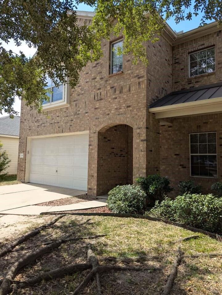 Property Photo: 426 Dockside Terrace Lane TX 77494